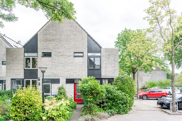 Kijk voor meer informatie op de eigen woningwebsite www.dehaasstraat21.nl